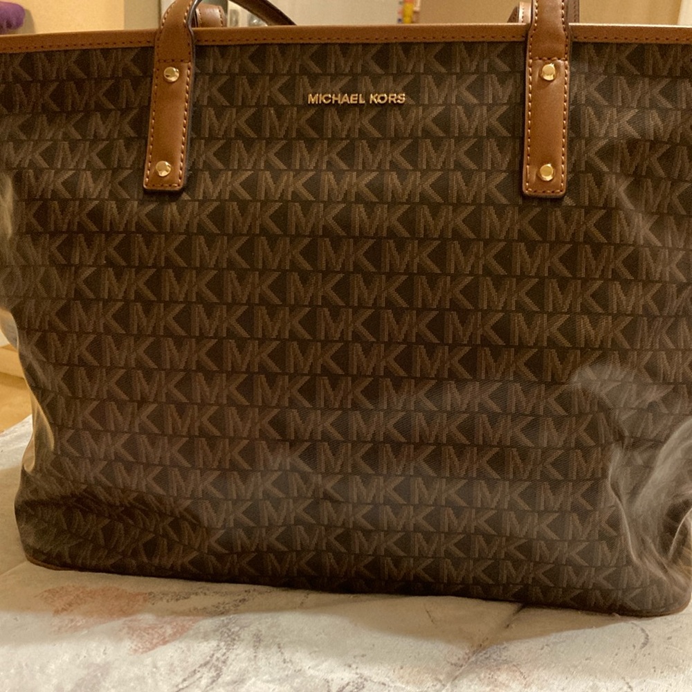 Michael Kors Tote